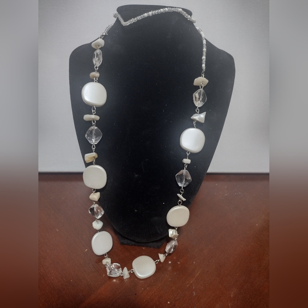 White stone necklace